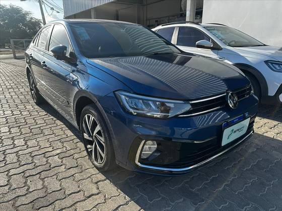VOLKSWAGEN VIRTUS 1.0 200 TSI HIGHLINE AUTOMÁTICO